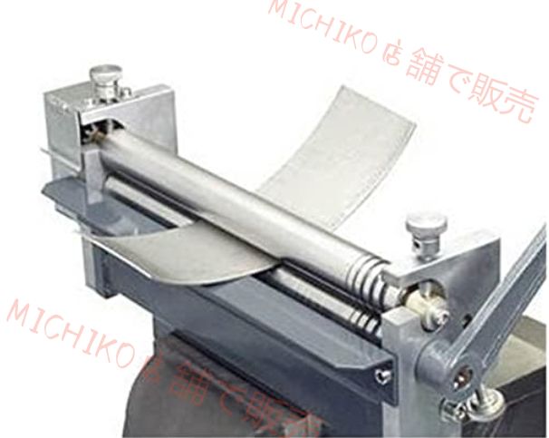 マニュアルベンディングマシンスチールプレートローリングマシンラウンドチューブローラー製造ツールスリップロールマシンデスクトップメタルプレートベンダー