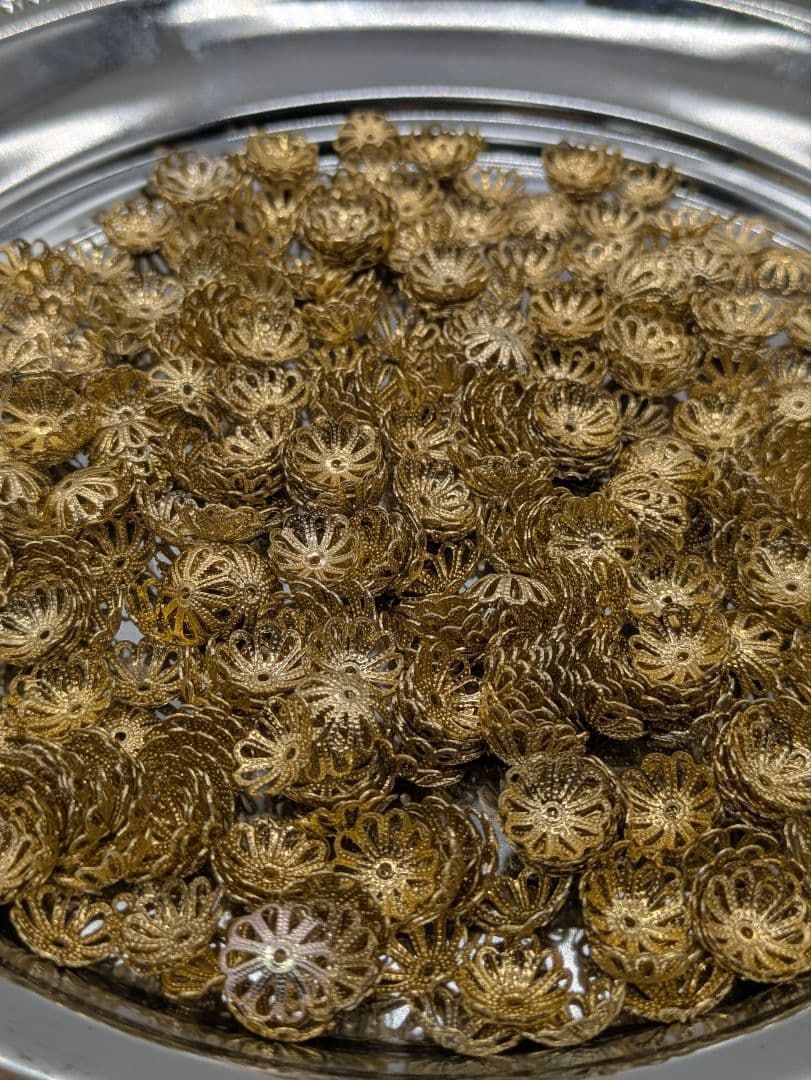 アクセサリー 花型 台座 メタルパーツ 素材 ハンドメイド 真鍮 538個