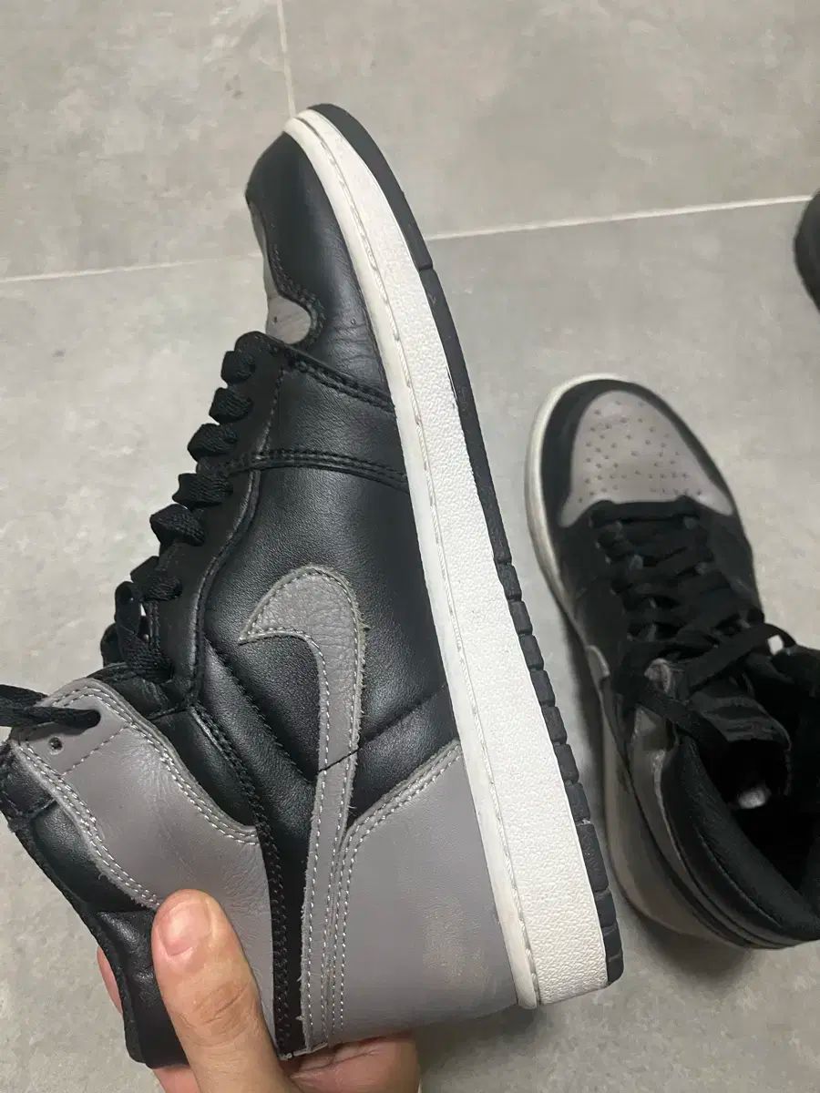 ナイキ エアジョーダン1