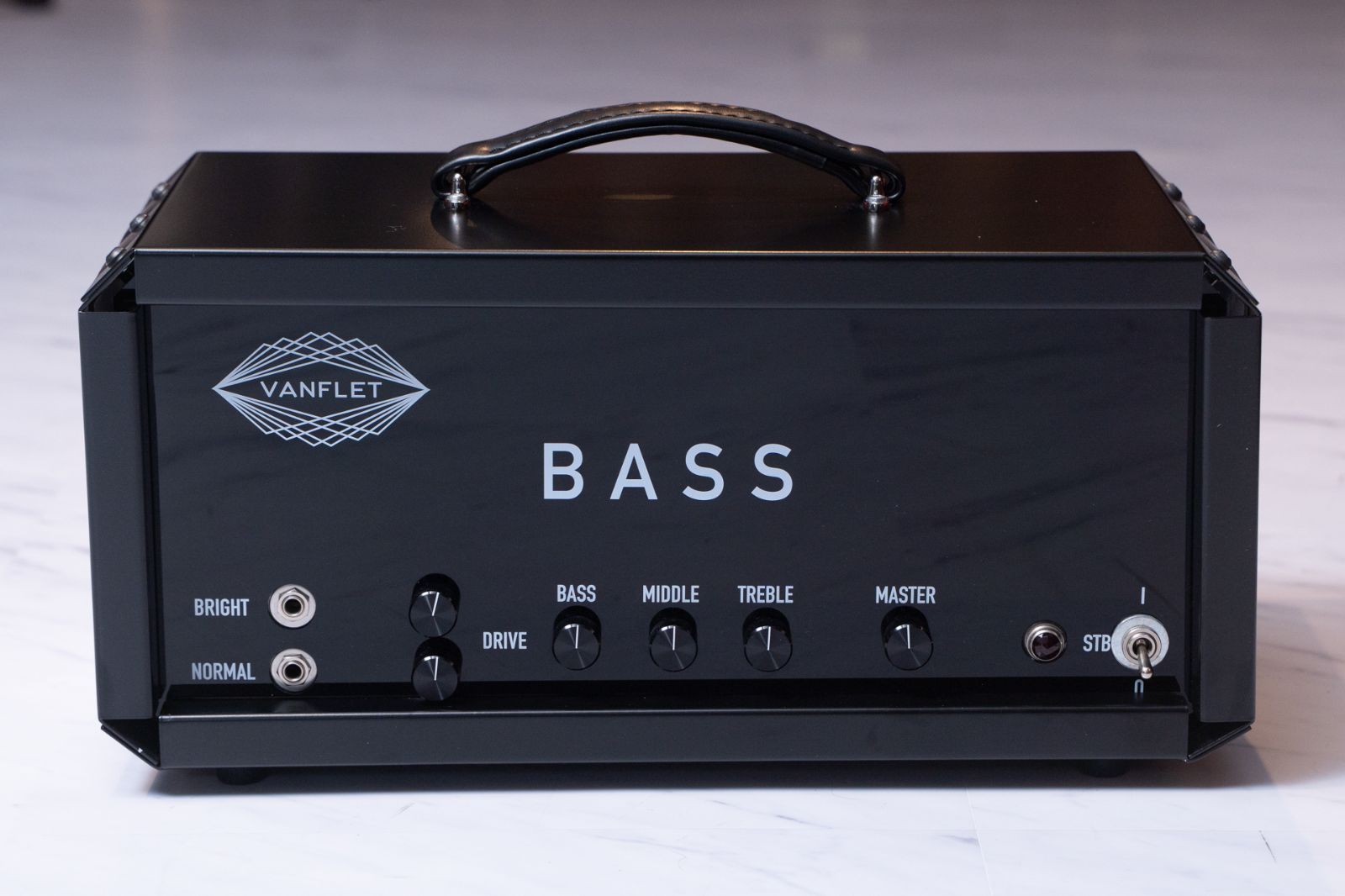 vanflet Bass Head GIB横浜