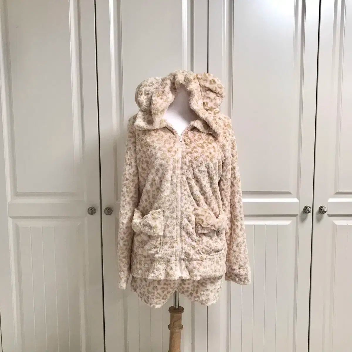 AIMERFEEL くまミミ ヒョウ柄ルームウェア パジャマ セット ギャル