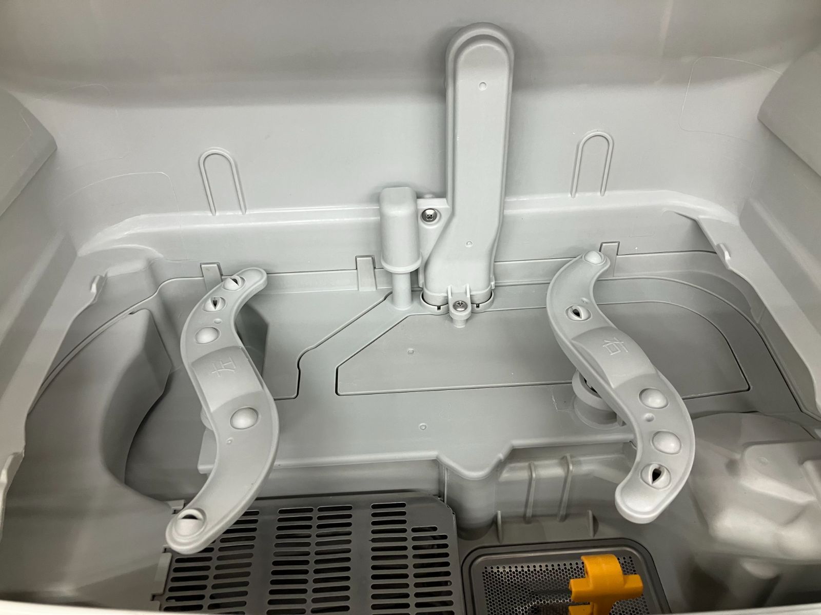 2025年製 NP-TCR4-W