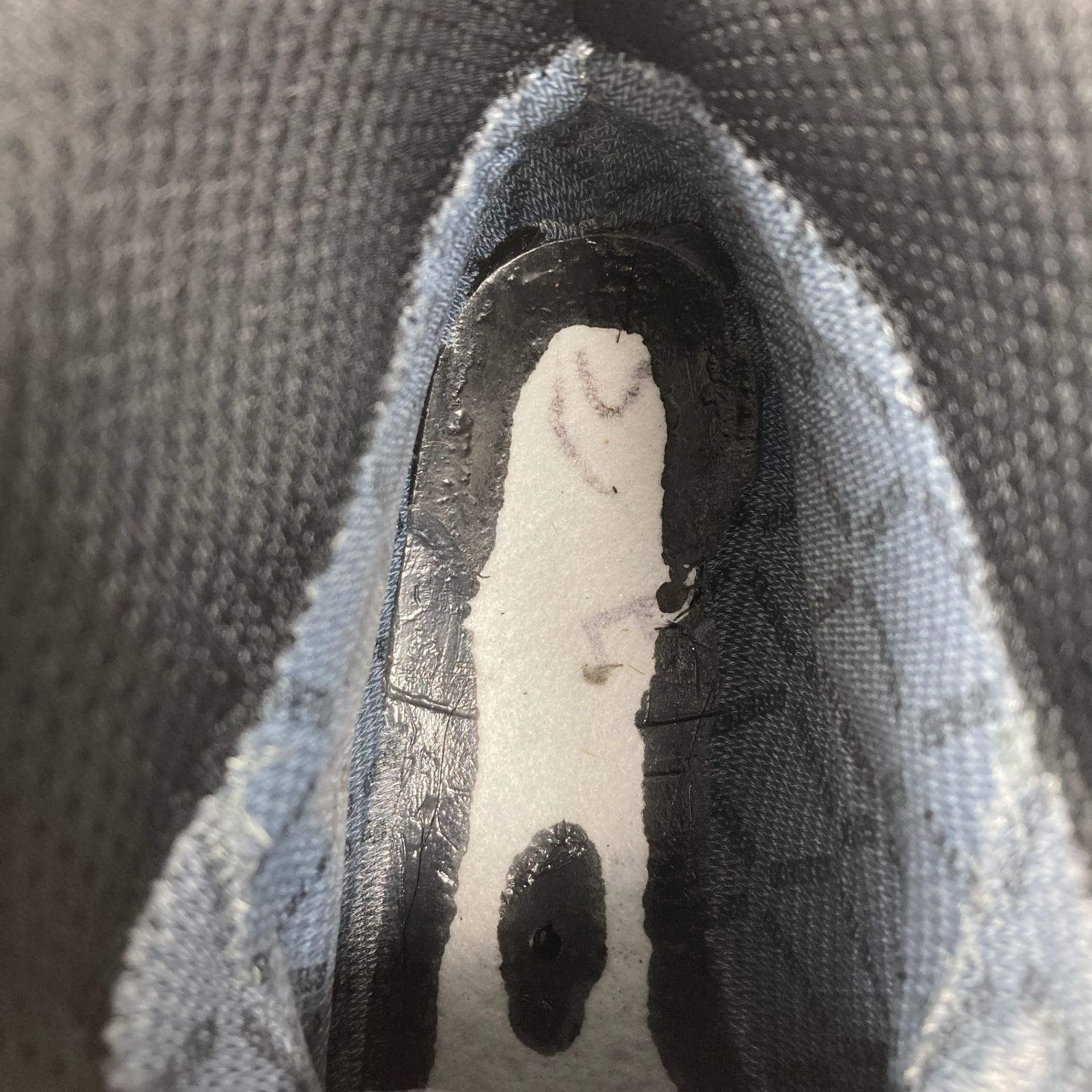 Mid フットウェア