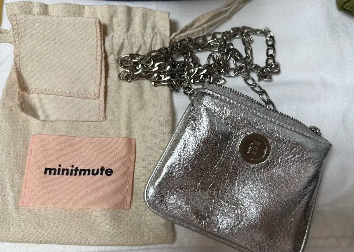 ミニミュートBRETT MICRO シルバー