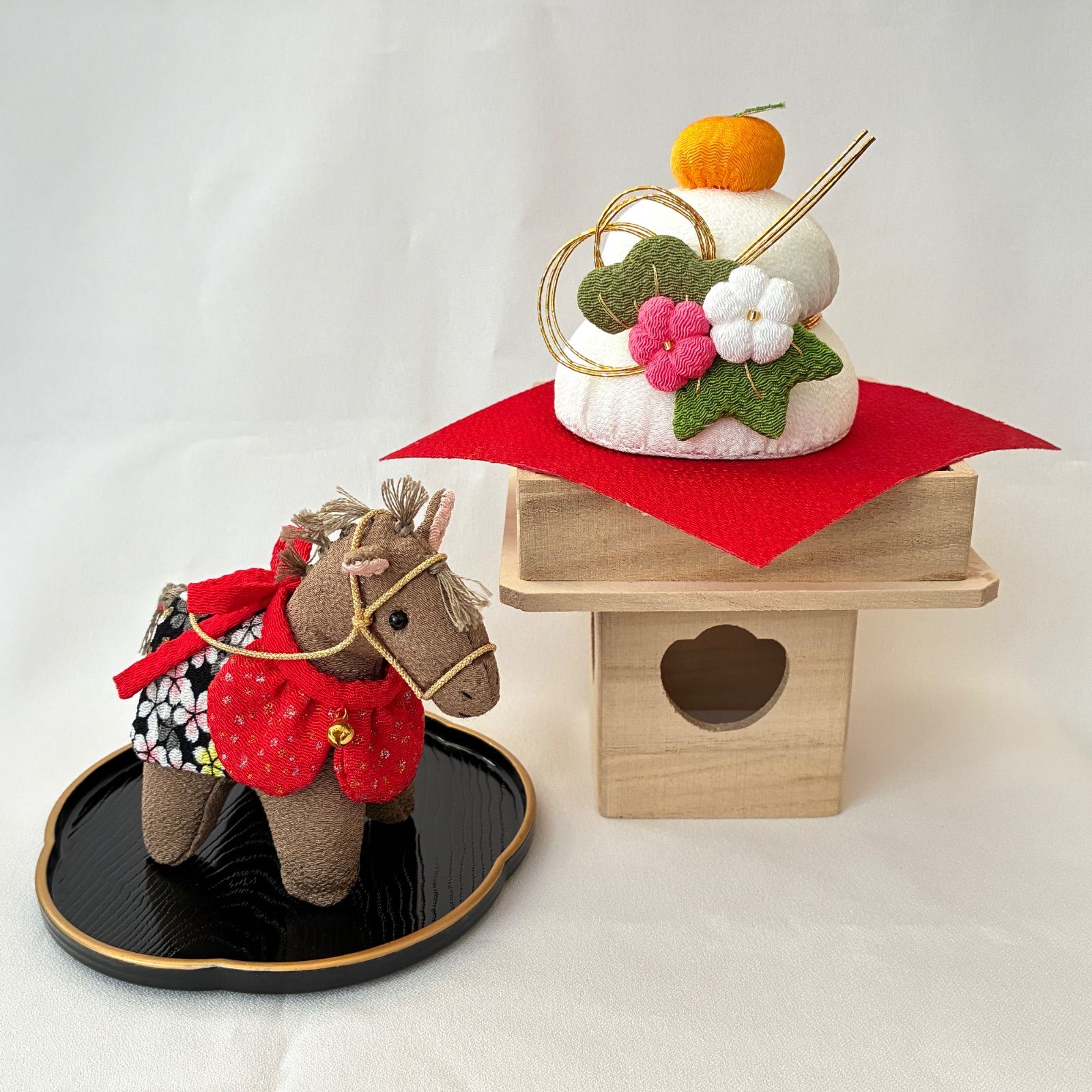 2026年のお正月セット（鏡餅 / 三宝付き+干支） - メルカリ