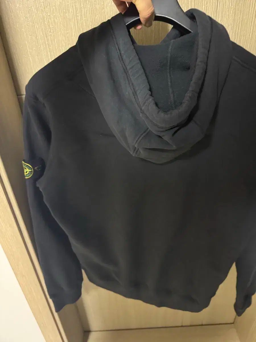 STONE ISLAND ストーンアイランド フードTシャツ Lサイズ