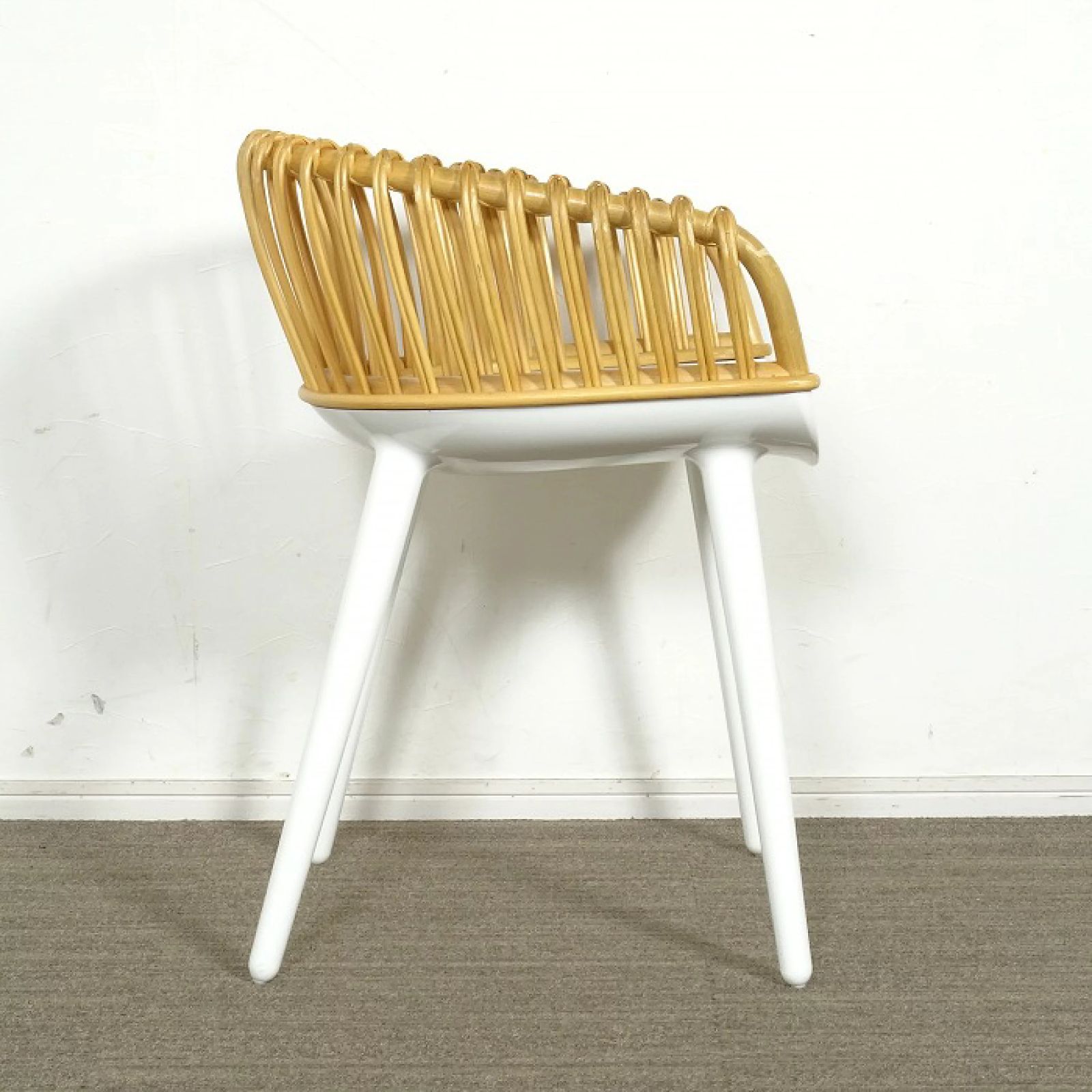 ホワイト-ナチュラル 14万