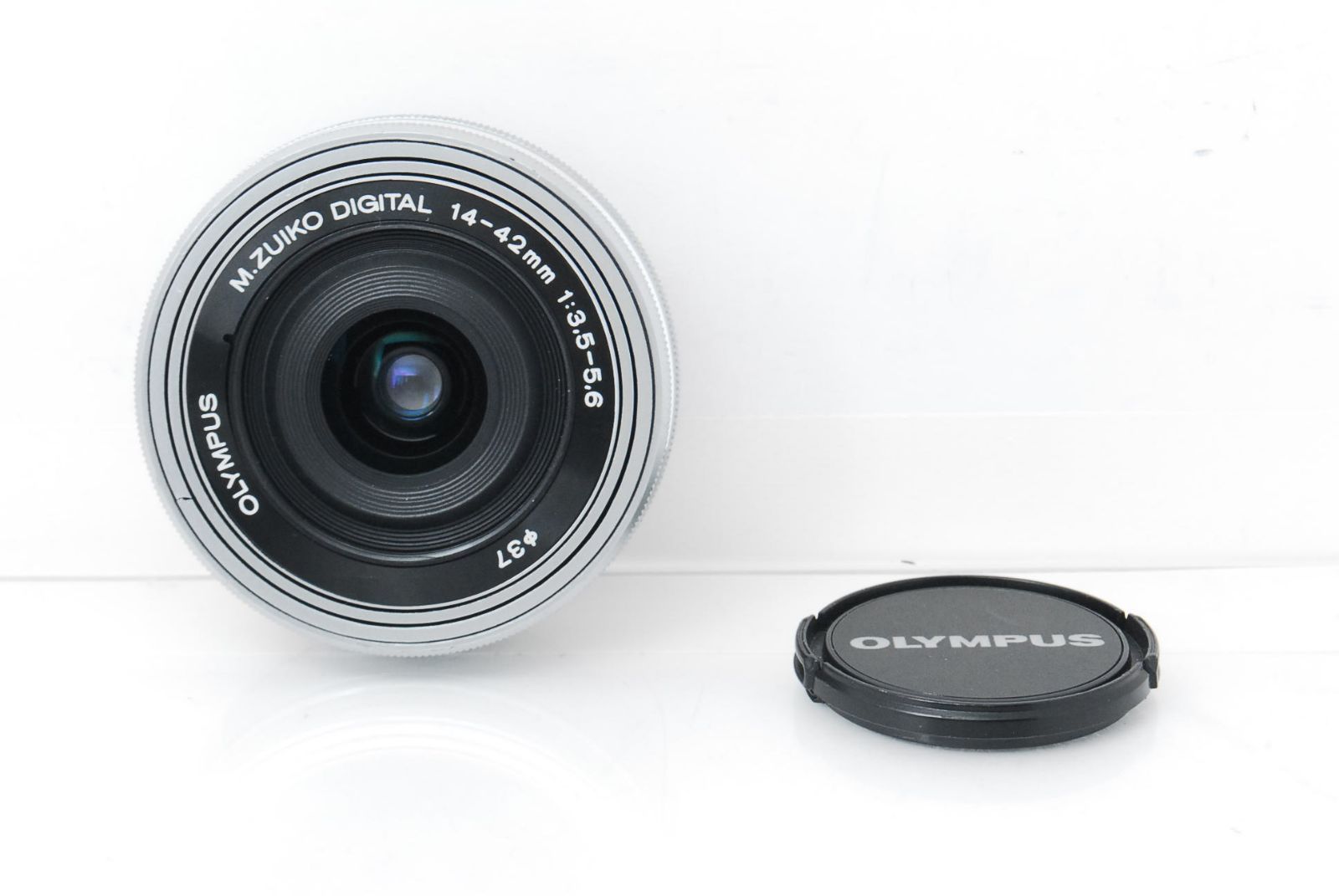 ❤ほぼ新品❤️ OLYMPUS パンケーキ ❤14-42mm EZ シルバー❤️ ☆動画でも大満足☆オリンパス14-42mm EZ パンケーキ シルバー 2991 ☆パン