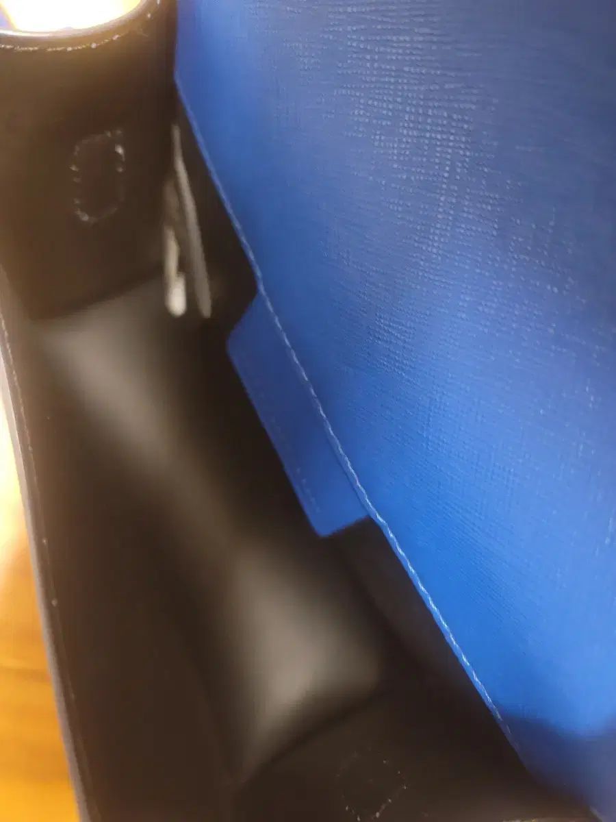 マークバイマークジェイコブス ブルー ミニクロスバッグ 굿굿굿