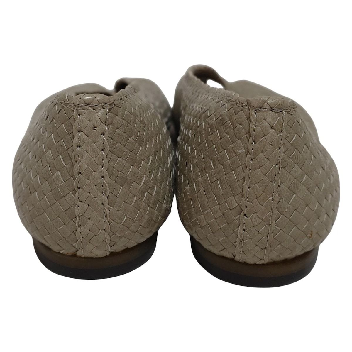 フラットシューズ