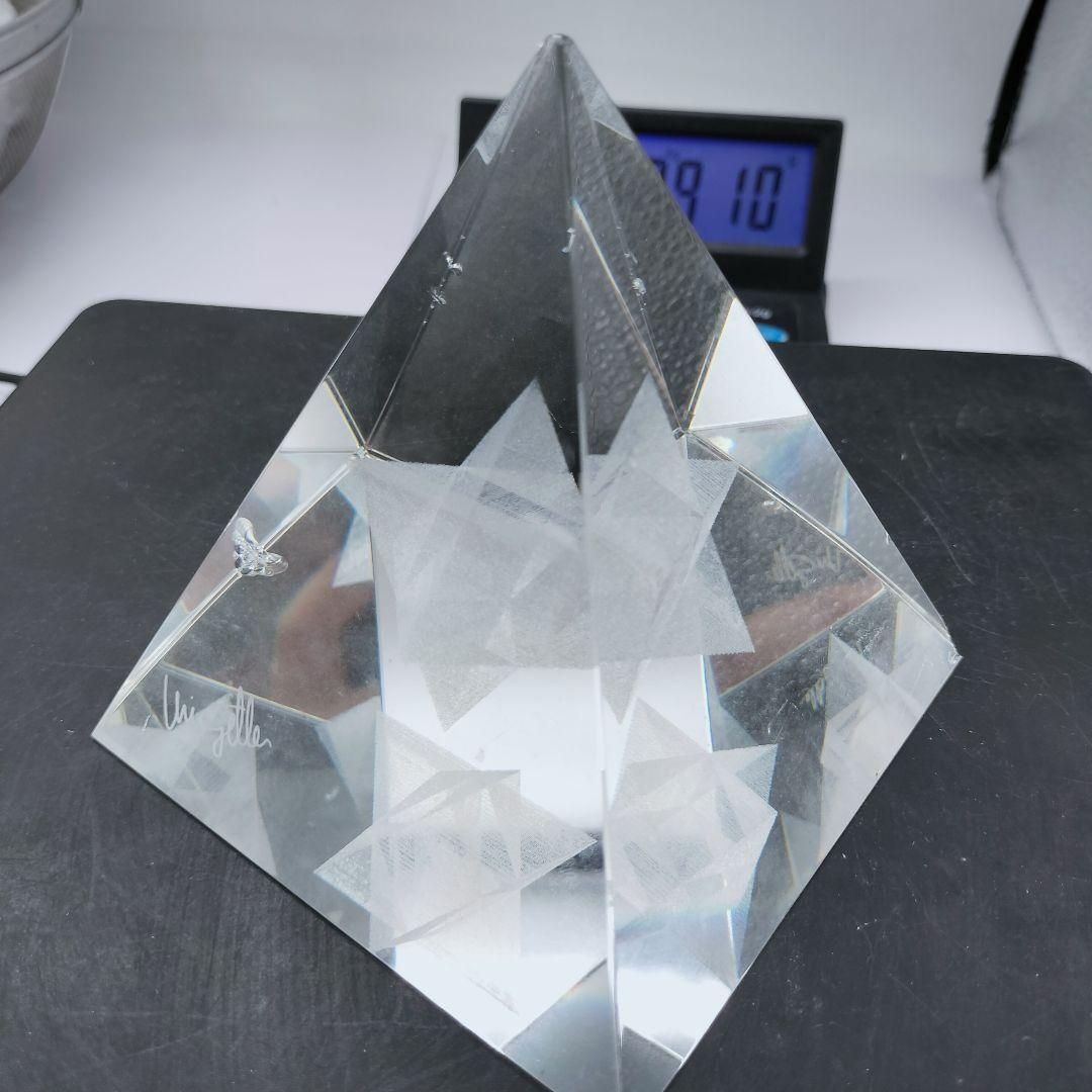 ユリゲラー監修 ピラミッド クリスタルガラス 神秘 パワーアイテム