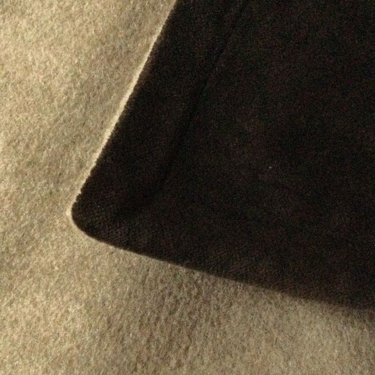 グレーベージュ×ダークブラウン 長袖