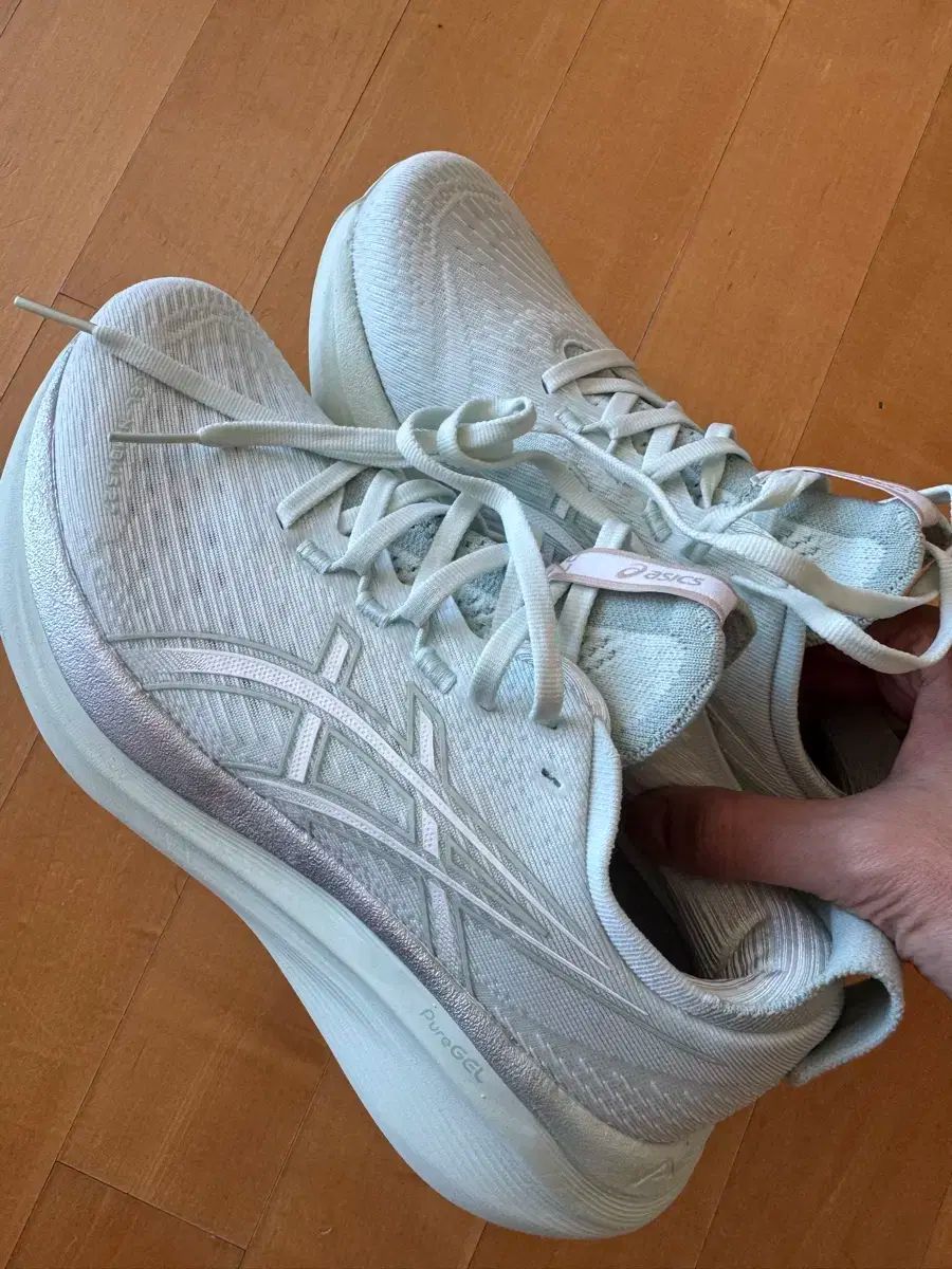 アシックス ゲル ニンバス 27 ランニングシューズ 245 mm