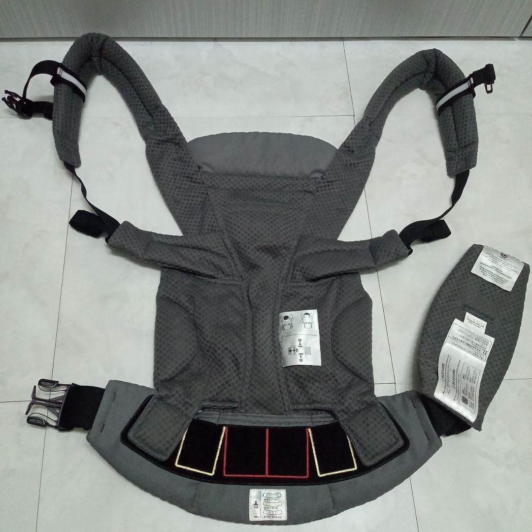 グラファイトグレー