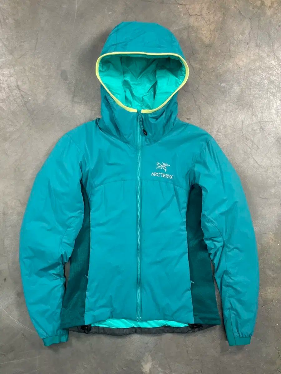 ARC TERYX アトム LT ジャケット