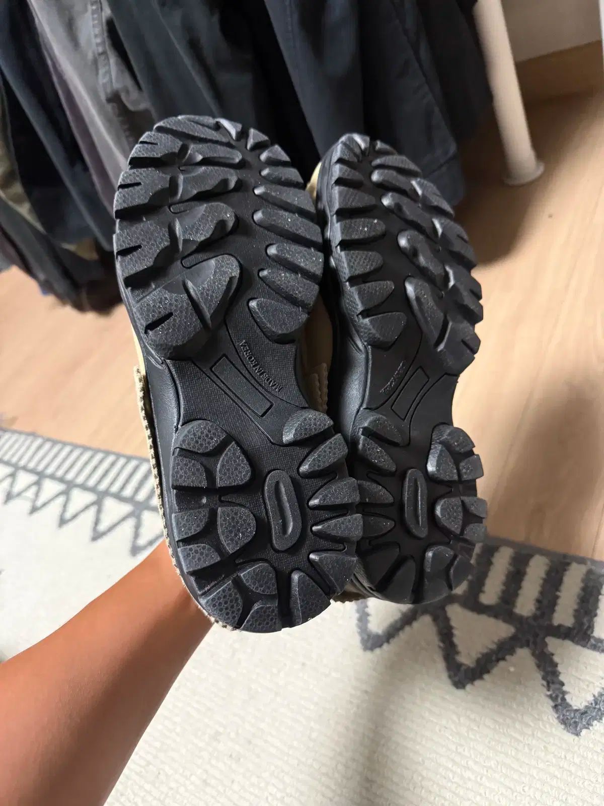  270 ミルロアカイ x ネガティブ スリー クレシェンド デザート ブーツ ベージュ その他 ブーツ 革靴