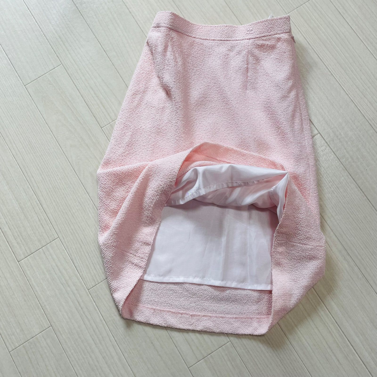 極美品 courreges ツイード調セットアップスーツ コサージュ お花 上下 