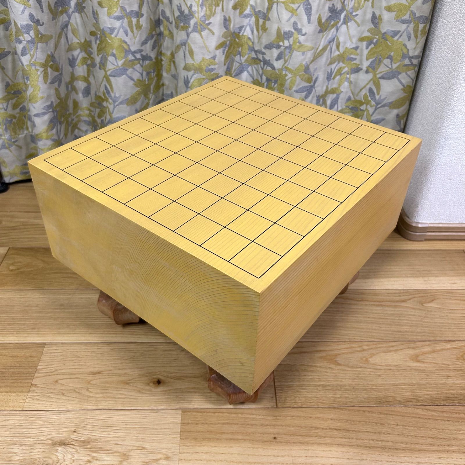 レトロ碁盤セット脚付厚盤へそ付きガラス碁石白黒各180個木製碁筍付(傷