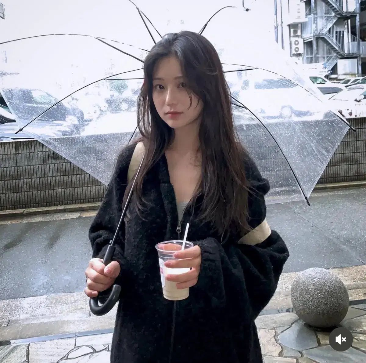 ユンショップ snowy hoodie jumper