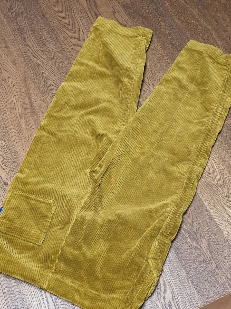 コーデュロイ ズボン
