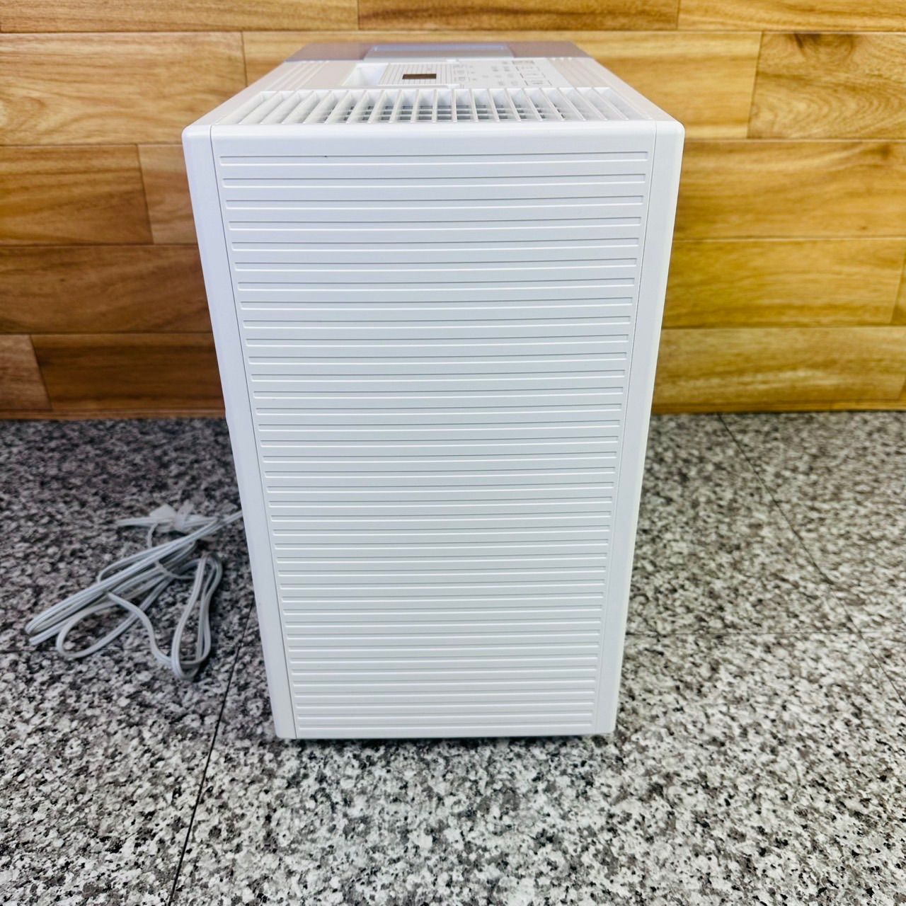 低価格 ダイニチ工業 加湿器 温風気化式 AHD-D9K-W 2019年製 ホワイト フィルター付き 送料無料