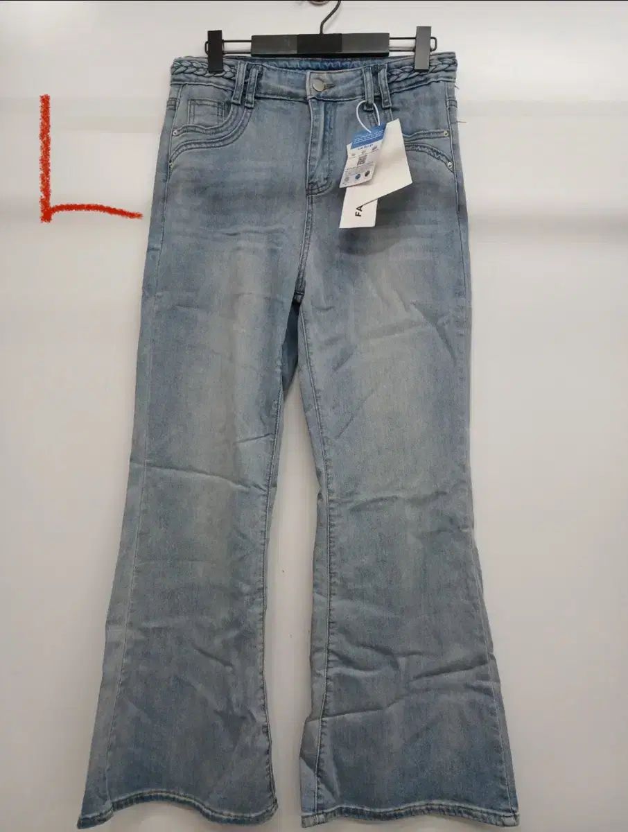 ライトブルー デニム ブーツカット パンツ 新品 L