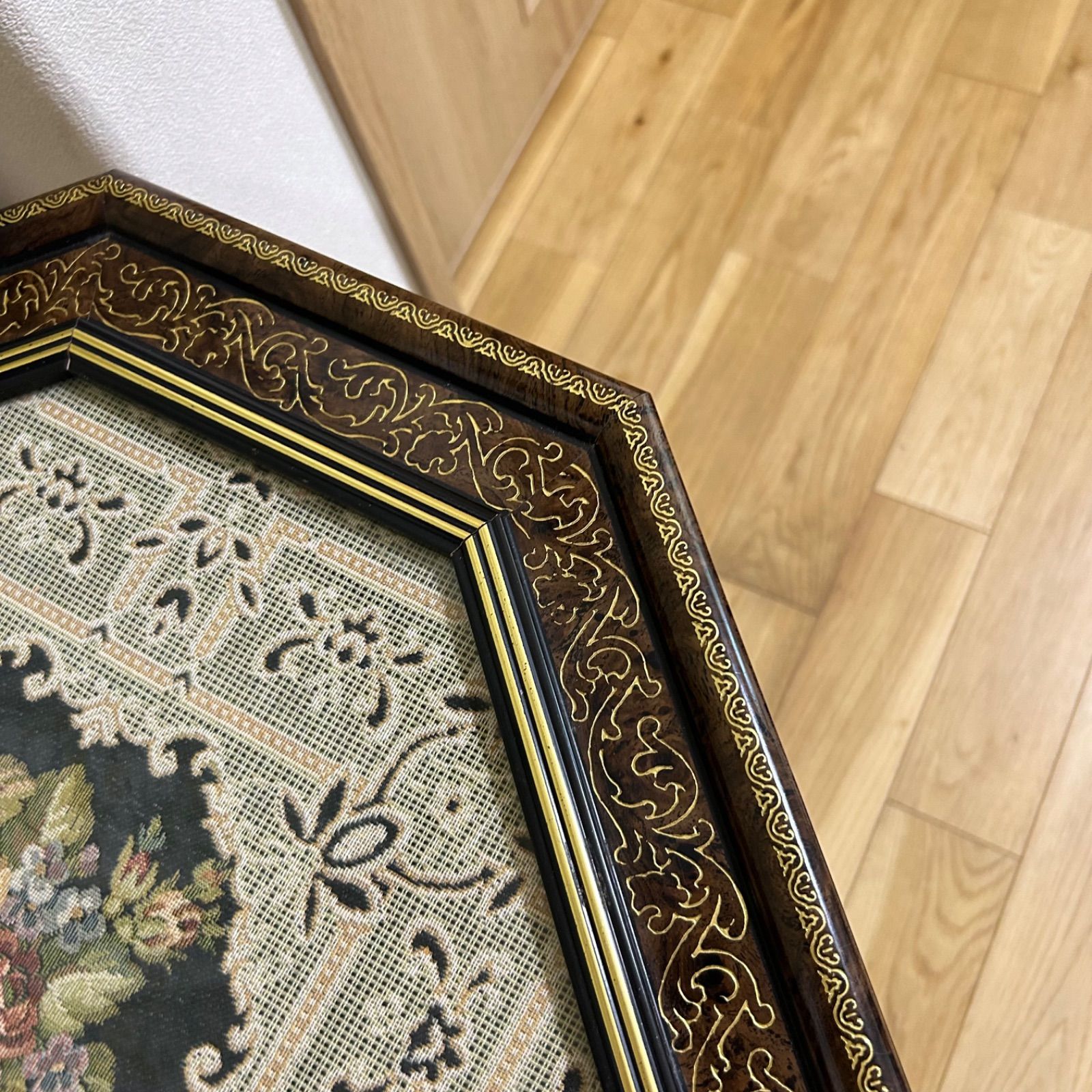 コーヒーテーブル