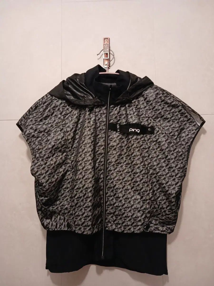 ピンゴルフ レディース フード付き ウィンドブレーカー ベスト 95サイズ