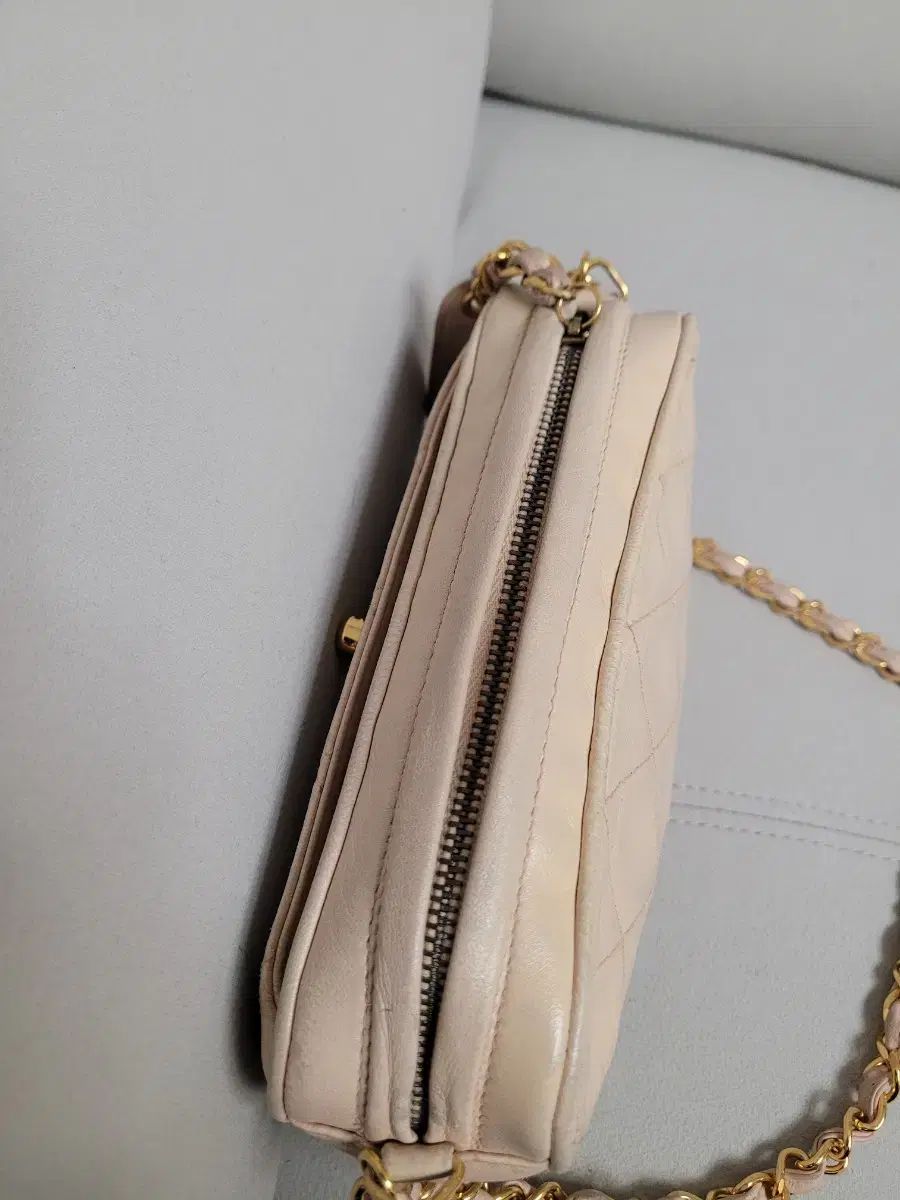 チェーンバッグ