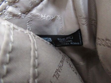 クロスボディバッグ ショルダーバッグ