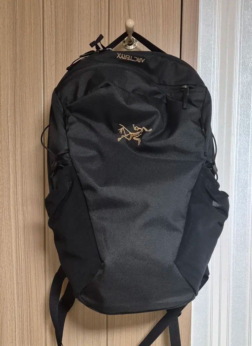 16L ARC TERYX アークテリクス マンティス ブラック