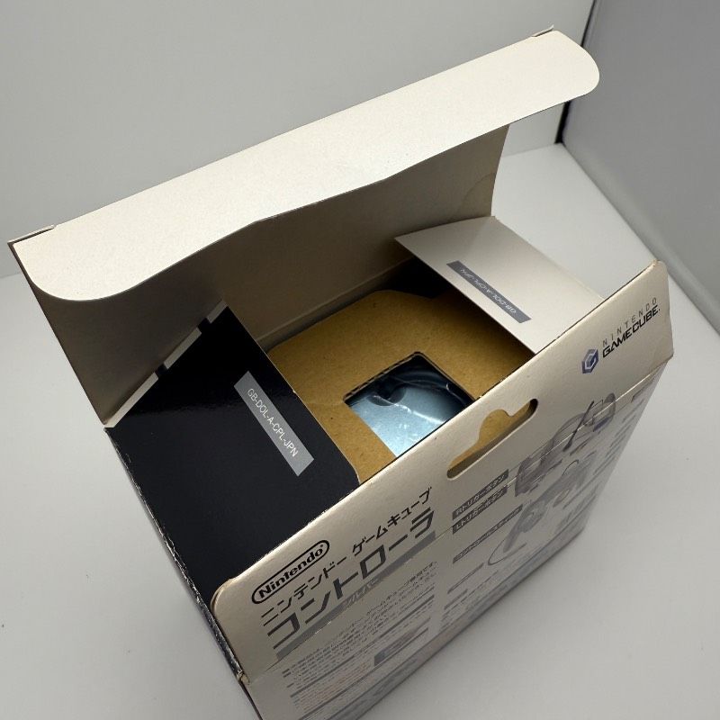 ニンテンドーゲームキューブ コントローラ シルバー GC GAMECUBE NINTENDO レトロ UP786_INFO