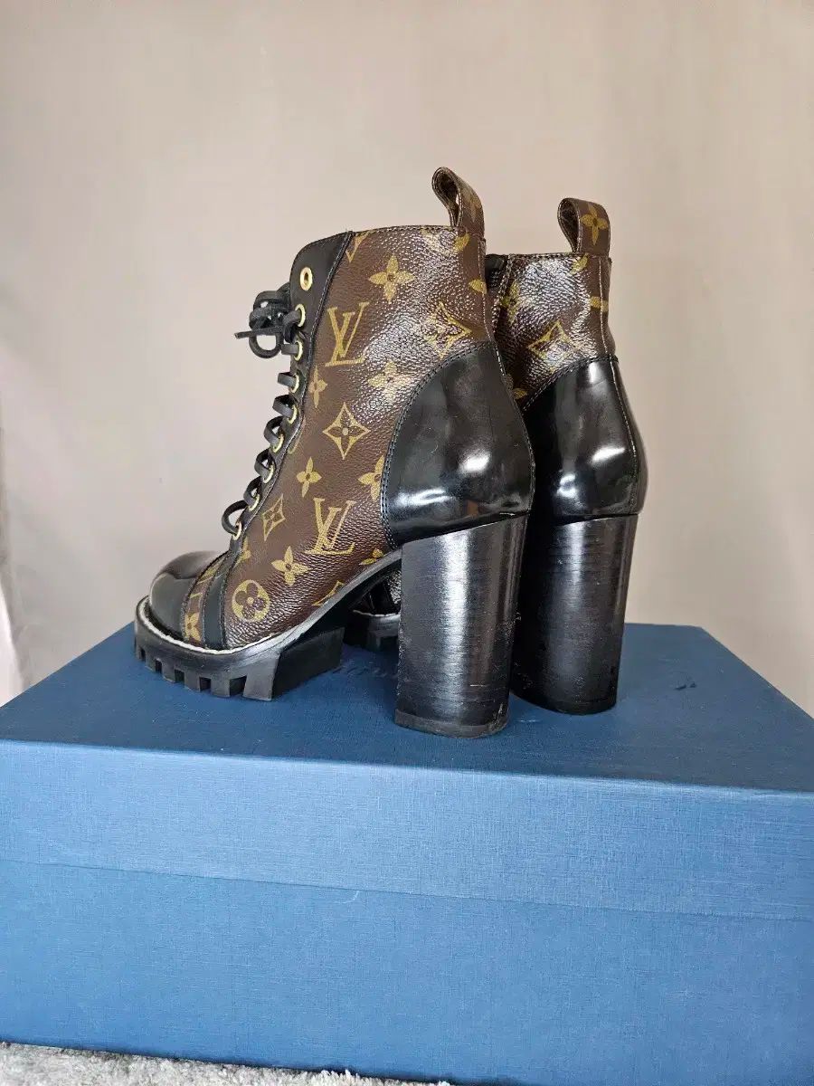 アンクル ブーツ