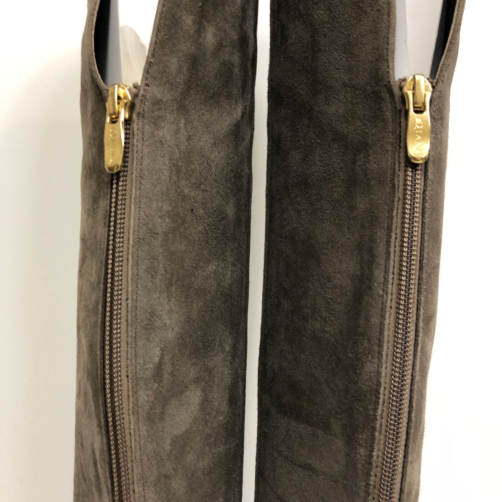 ダイアナ ロングブーツ