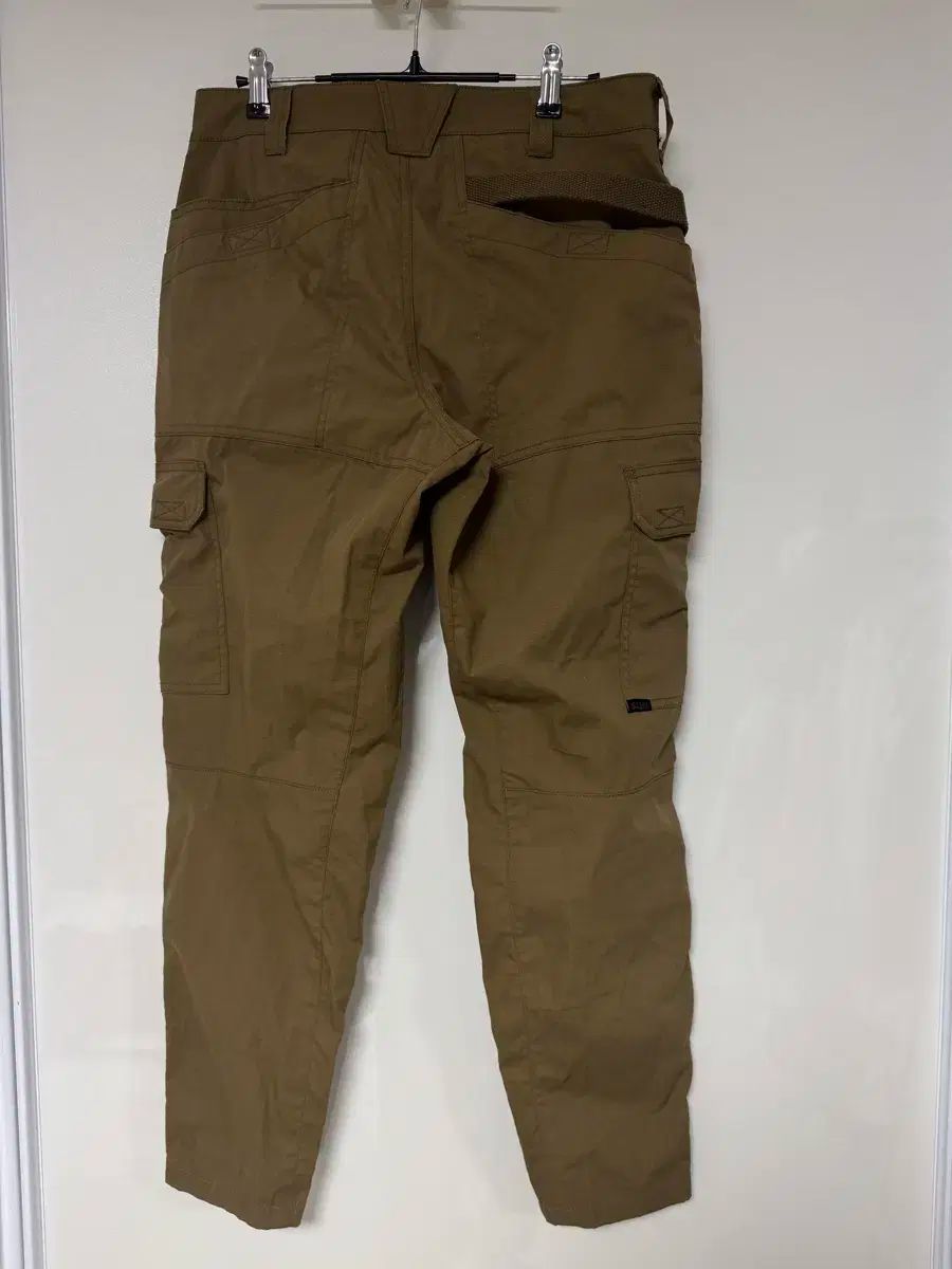 5.11 タクティカル カーゴ ズボン 30 x 32