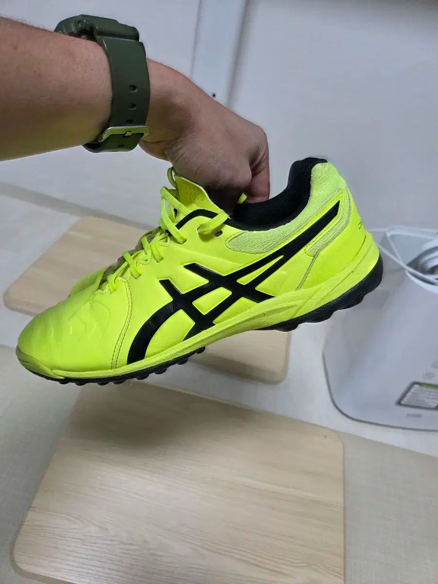 アシックス DS LIGHT 蛍光 サッカーシューズ 260mm