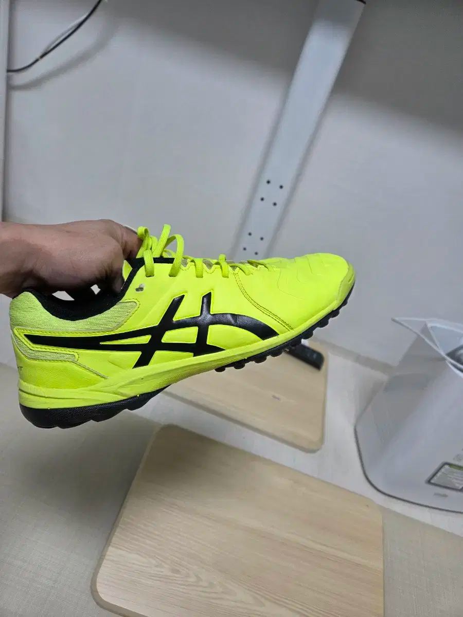 アシックス DS LIGHT 蛍光 サッカーシューズ 260mm
