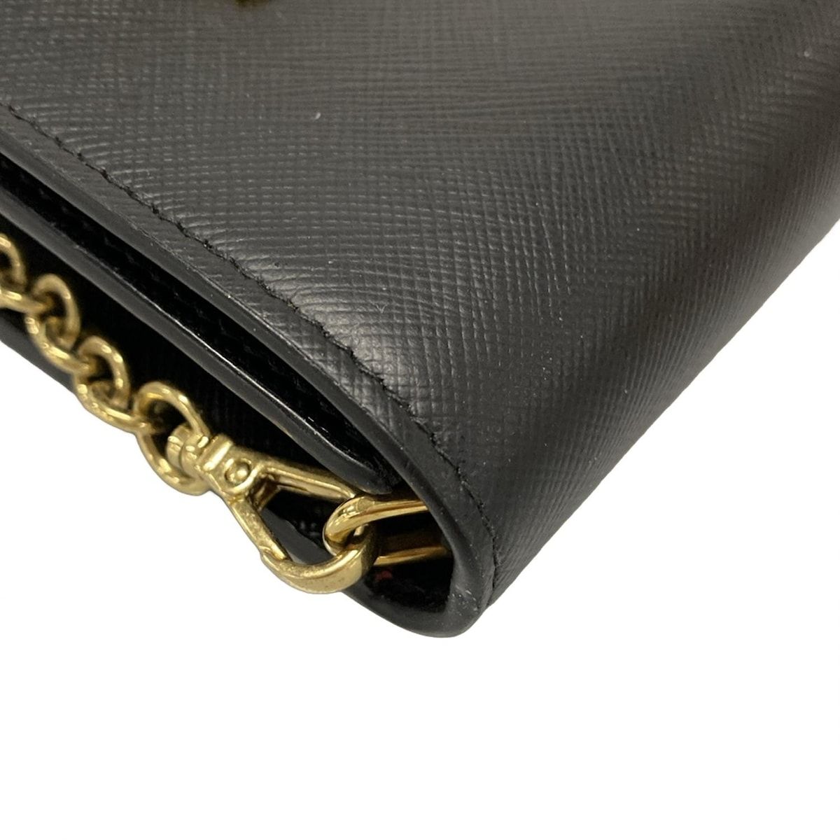 黒 チェーンショルダー