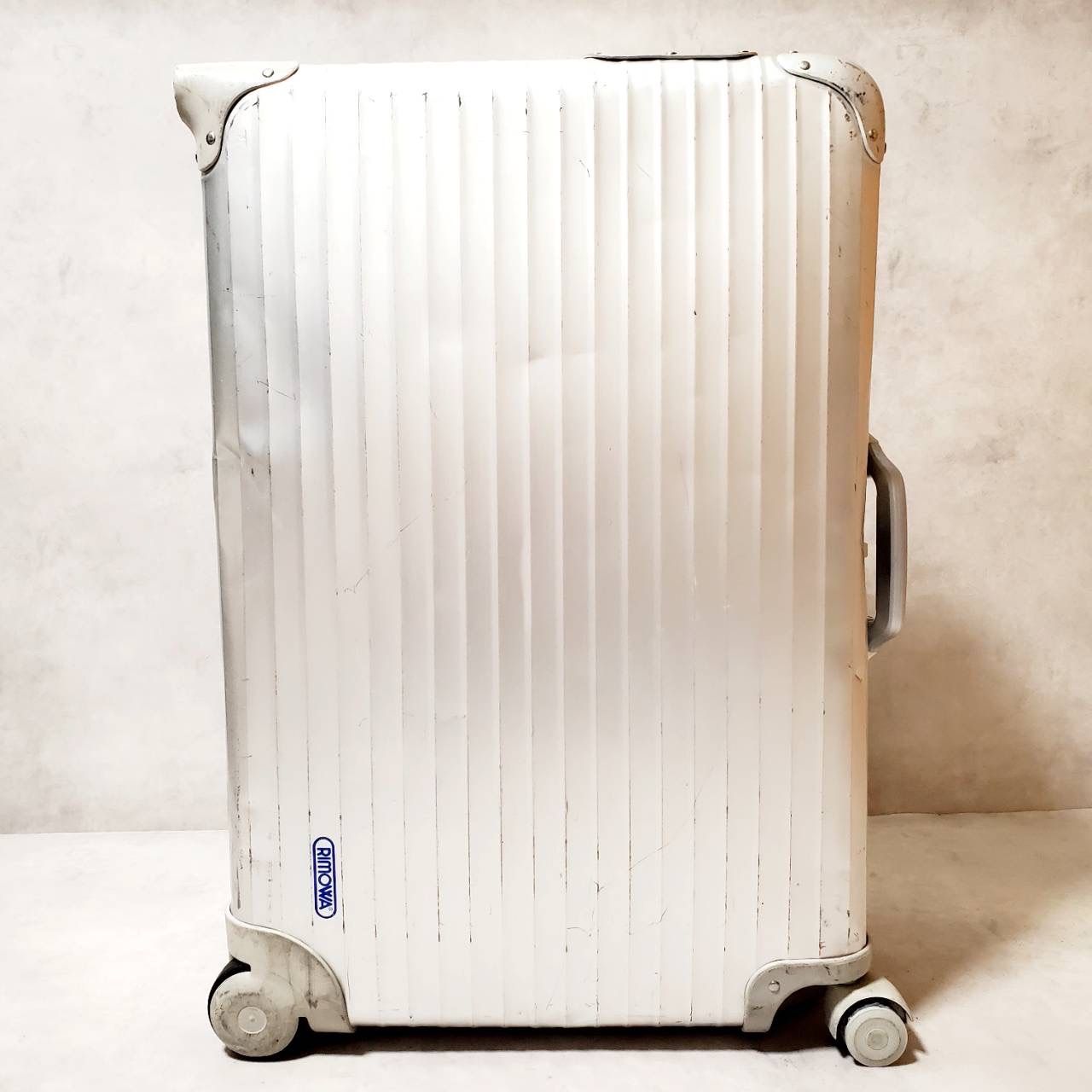 RIMOWA 4輪トパーズ８２Ｌキャリーケース RIMOWA リモワ TOPAS トパーズ シルバー 82L RIMOWA シルバー