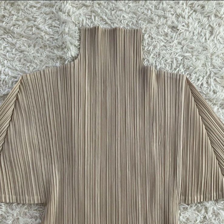 美品！ISSEY MIYAKE PLEATS PLEASE イッセイミヤケ プリーツプリーズ
