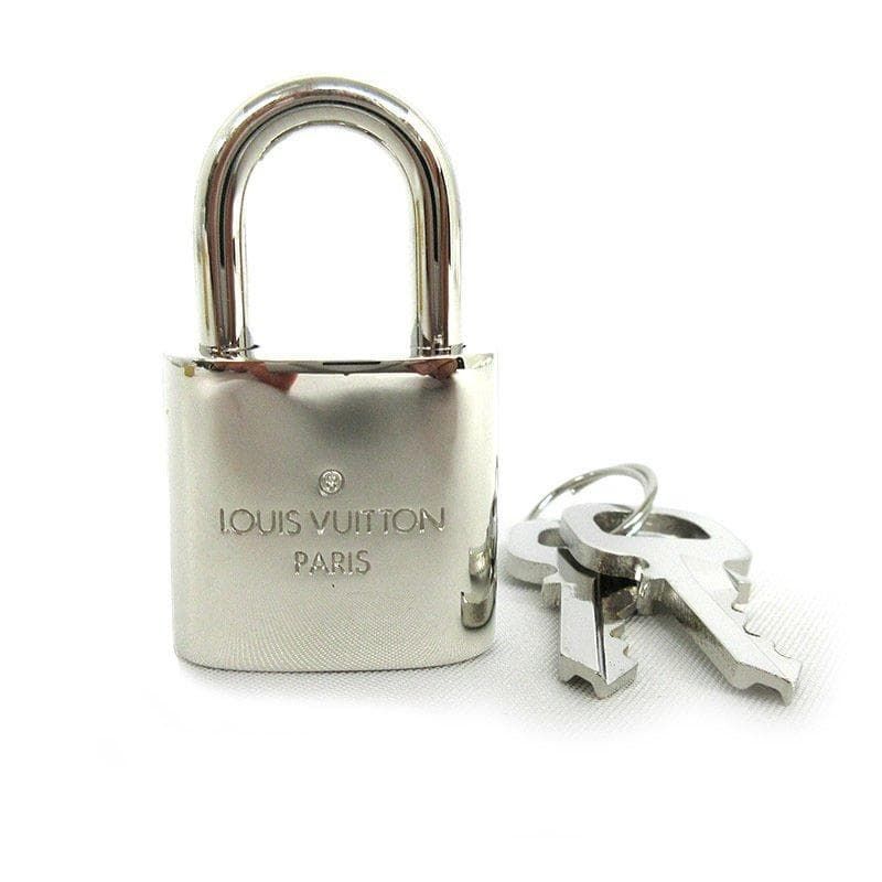 ヴィトン パドロック かぎ カギ 鍵 南京錠 トップ シルバー色 ツヤ