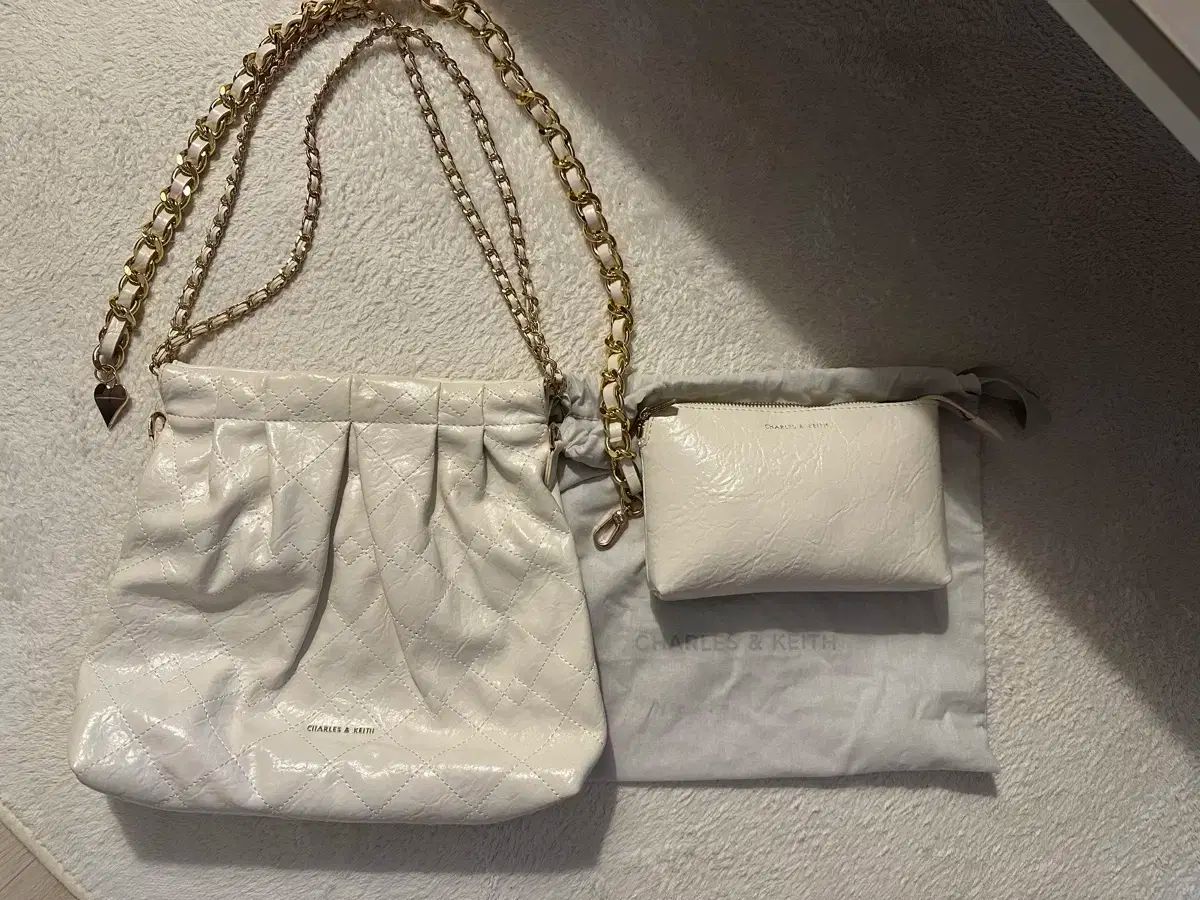 チェーンバッグ