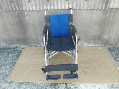 一部地域を除く 介助型車いす BAL-2 ノーパンクタイヤ TS-25-1029-02