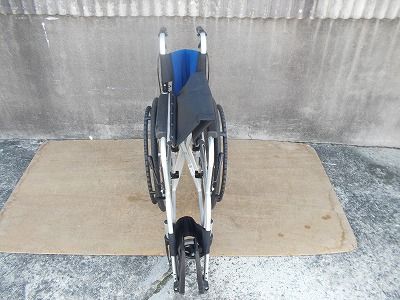 ノーパンク標準自走式車椅子 BAL