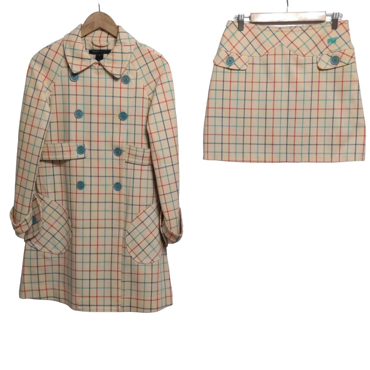 MARC JACOBS マークジェイコブス スカートセットアップ レディース - ベージュ×レッド×マルチ チェック柄