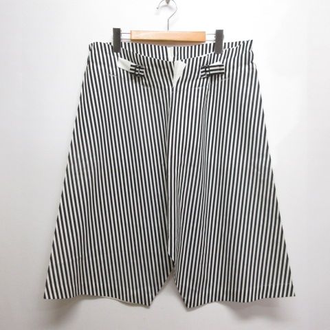 ミーイッセイミヤケ me ISSEY MIYAKE クロップド サルエル パンツ オフホワイト 白×黒 MI61FF411 ストライプ柄