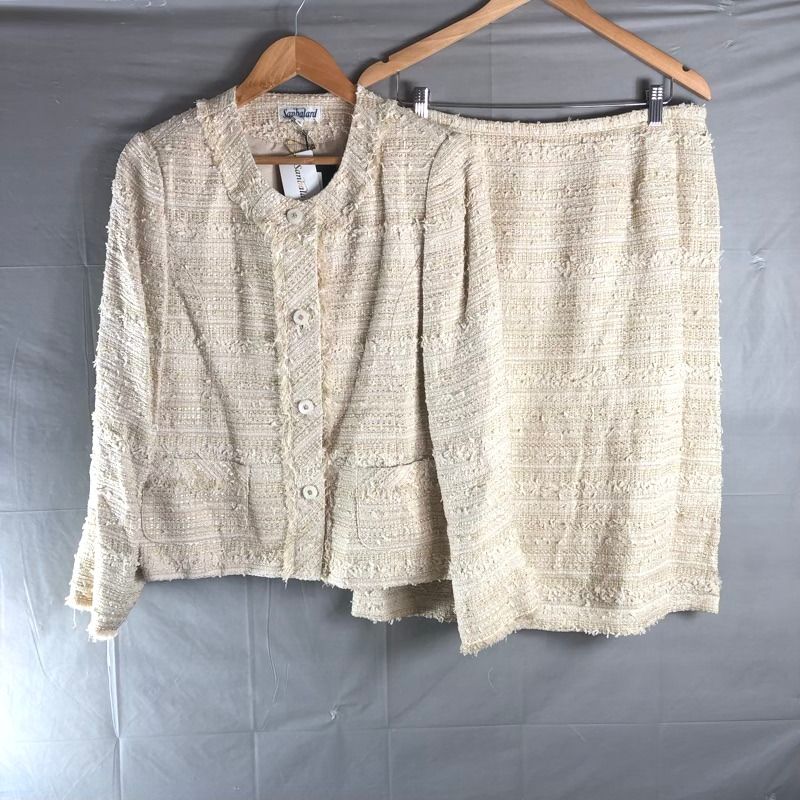 サンバラール Sanbalard セットアップ ジャケット スカート スーツ ツイード デザインボタン 綿 肩パッド 裏地付き ベージュ 15サイズ 977640