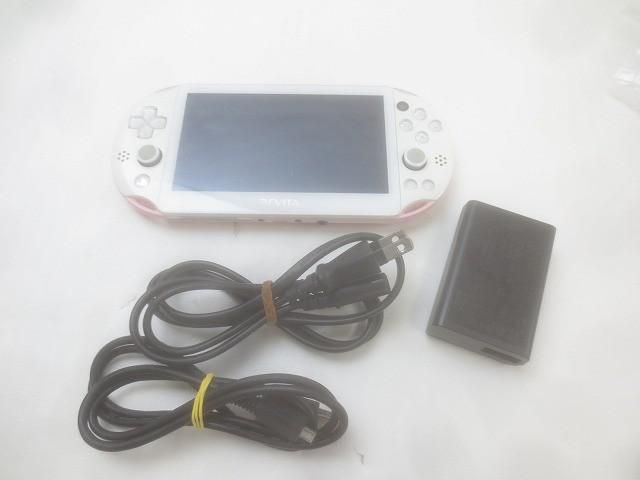 品 ゲーム PS Vita 本体 PCH-2000 ライトピンク×ホワイト 動作品 周辺機器付き