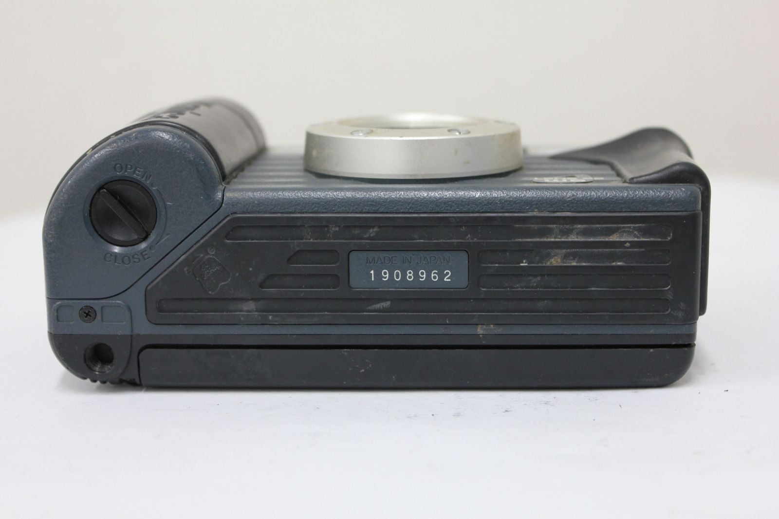 WB コンパクトカメラ