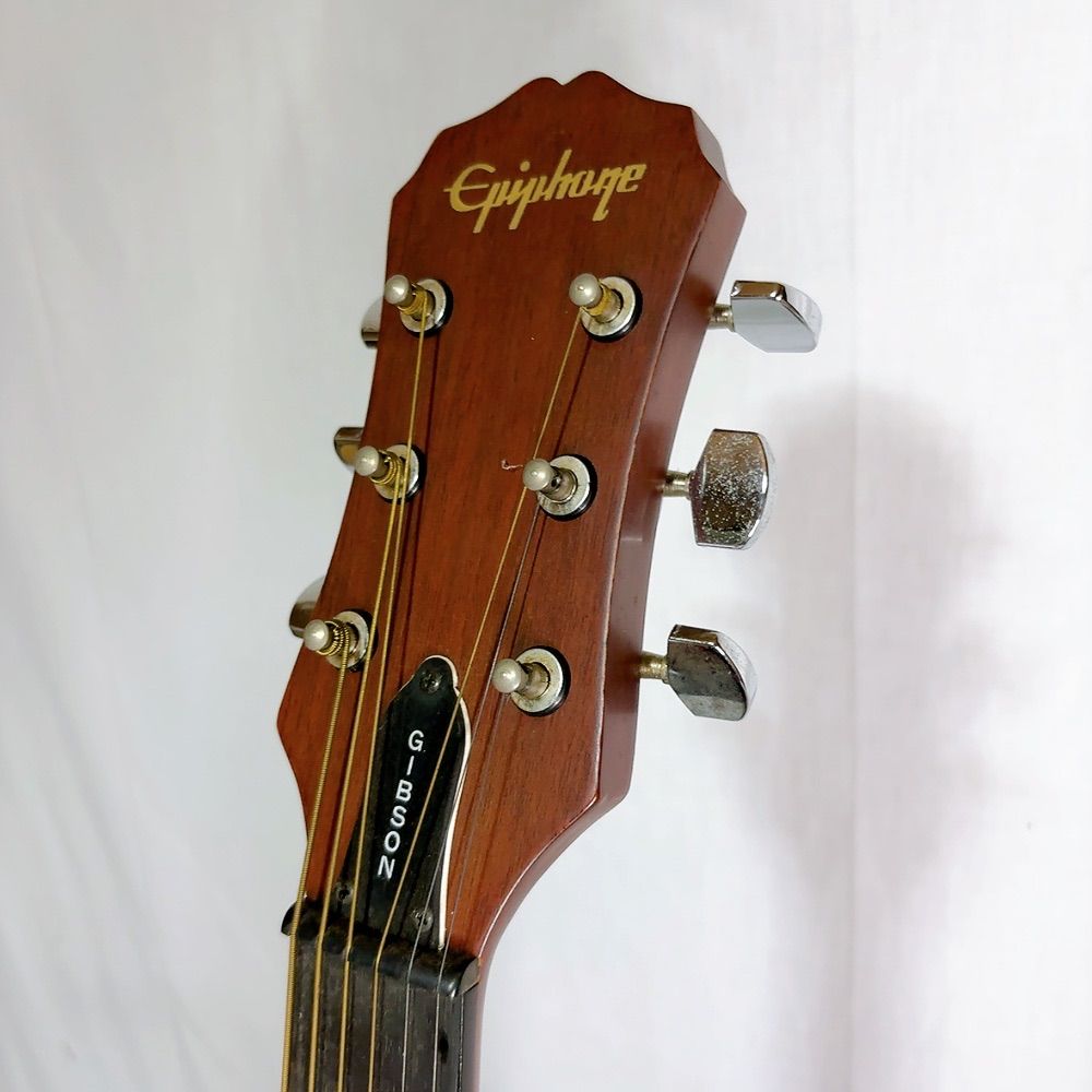 アコースティックギター